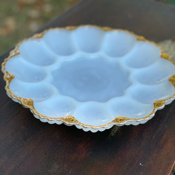 Deviled egg platter white gold trim vintage serving tray - Picture 5 of 6